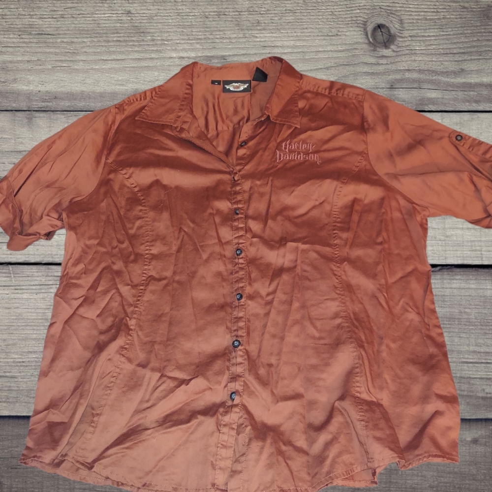 🤩Host Pick🤩 Harley-Davidson Women's Orange Button-Up Shirt